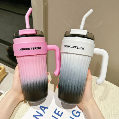 Premium Stainless Steel Insulated Tumbler 780ml | Leakproof Double-Wall Travel Mug for Hot & Cold Drinks (Random Color)